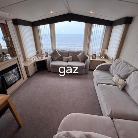 Gaz N Max Hotel Abergele Exterior photo